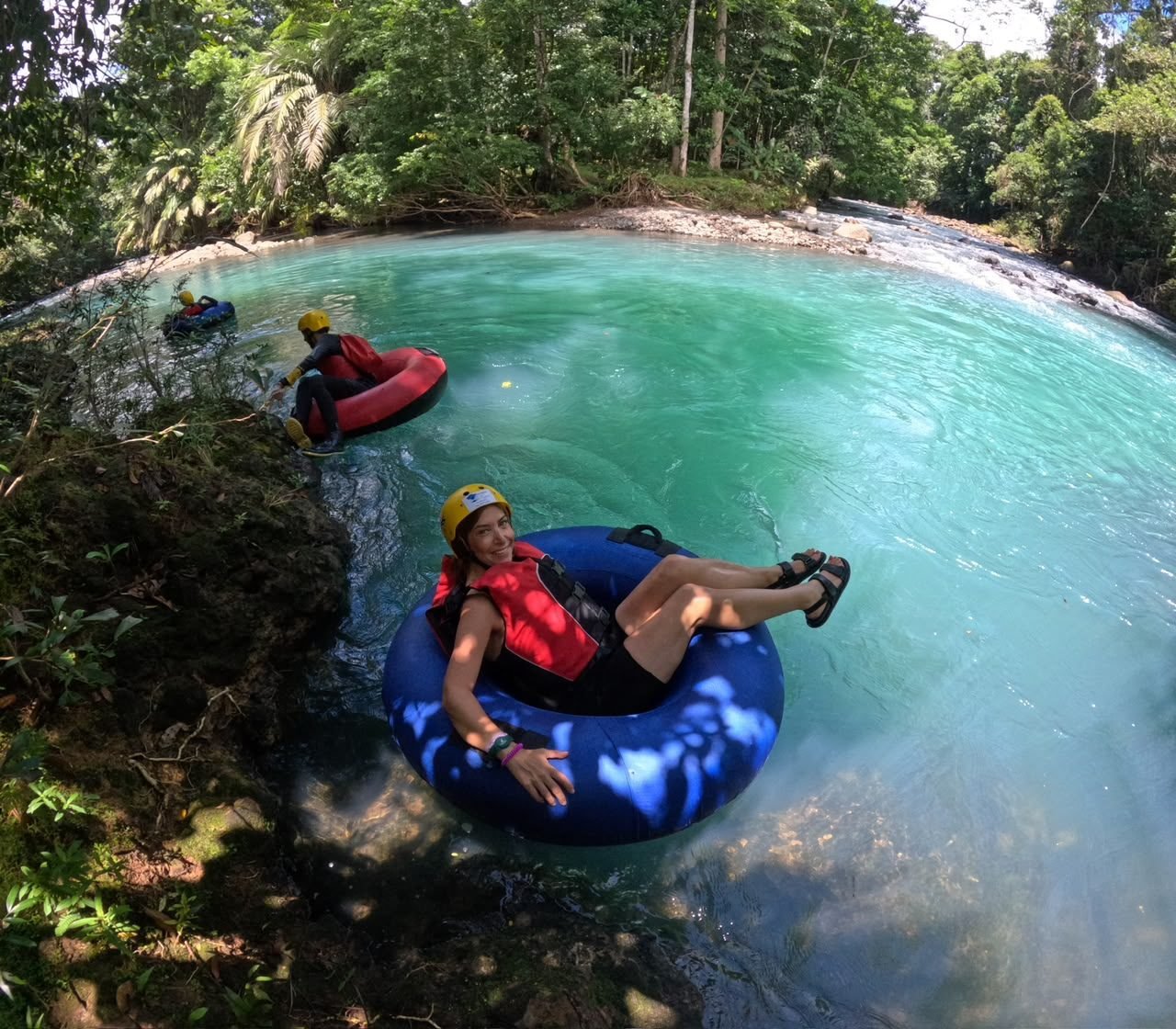Tour de tubing en Río Celeste